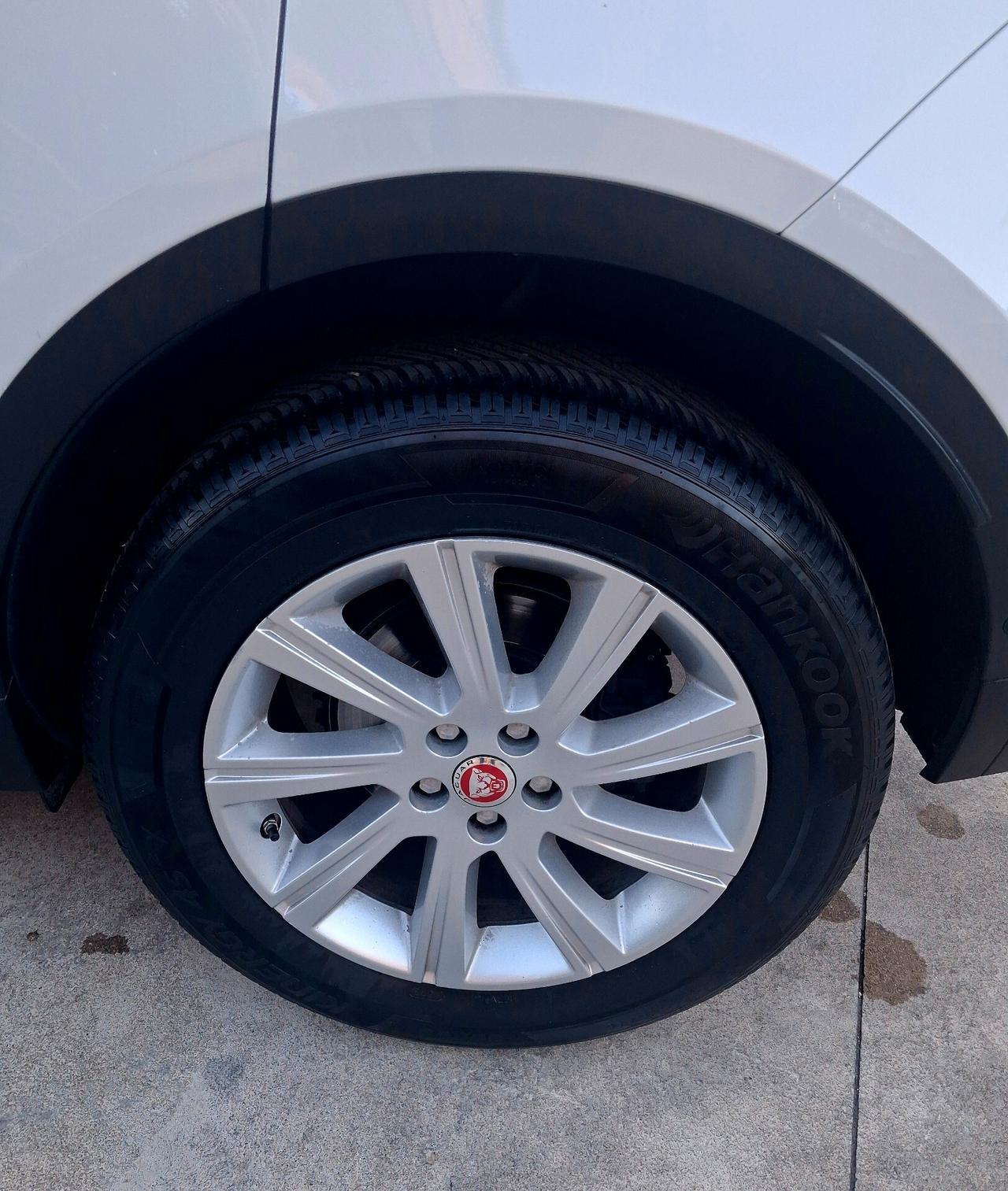 Jaguar E-Pace 2.0D 150 CV S Bianco Perla