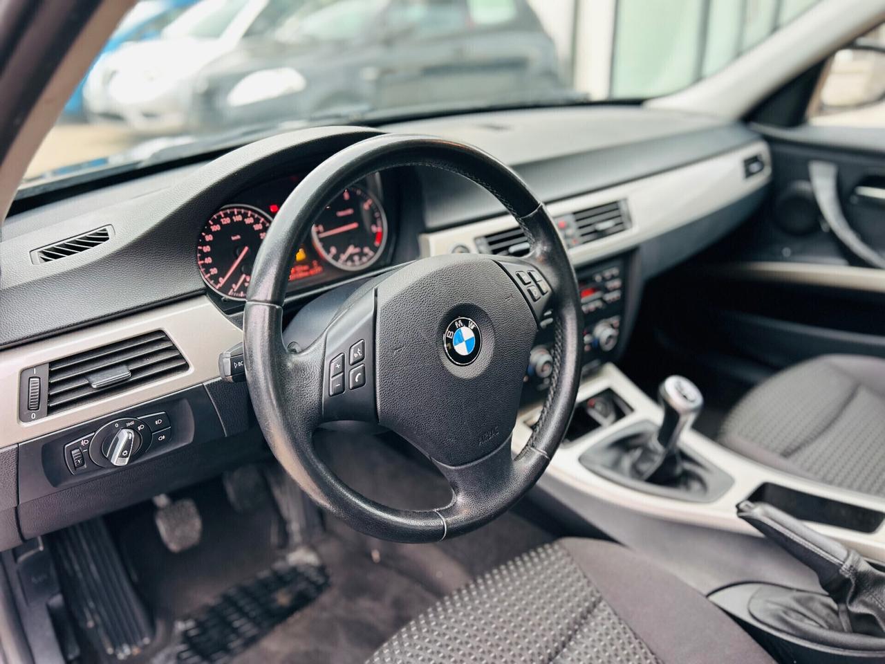 Bmw 318 318d 2.0 143CV cat Touring MSport