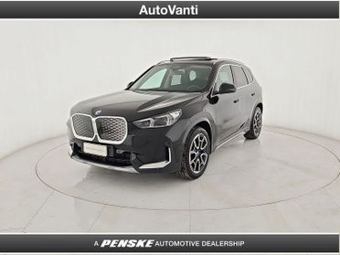 BMW X1 iX1 edrive 20 X-Line
