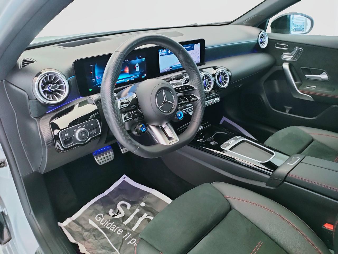Mercedes-Benz Classe A - W177 2023 - A AMG 35 AMG Line Premium Plus 4matic auto