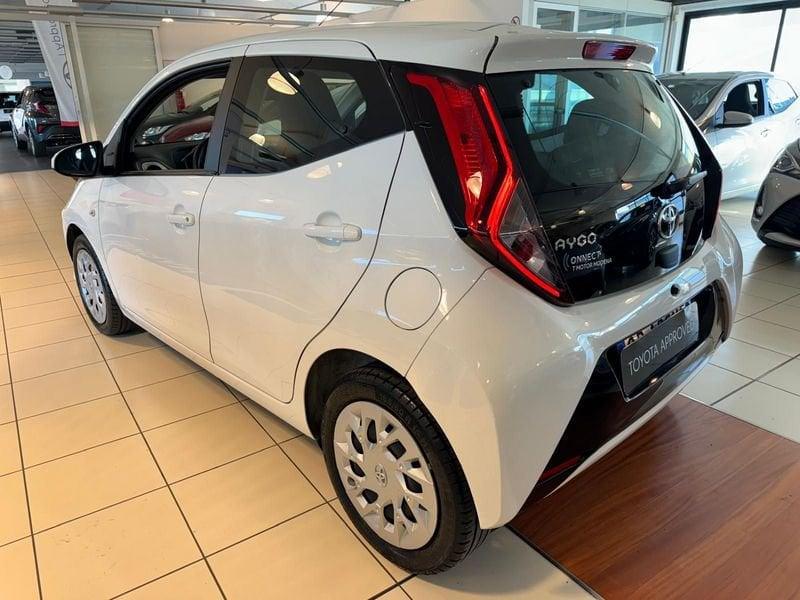 Toyota Aygo Connect 1.0 VVT-i 72 CV 5 porte x-play