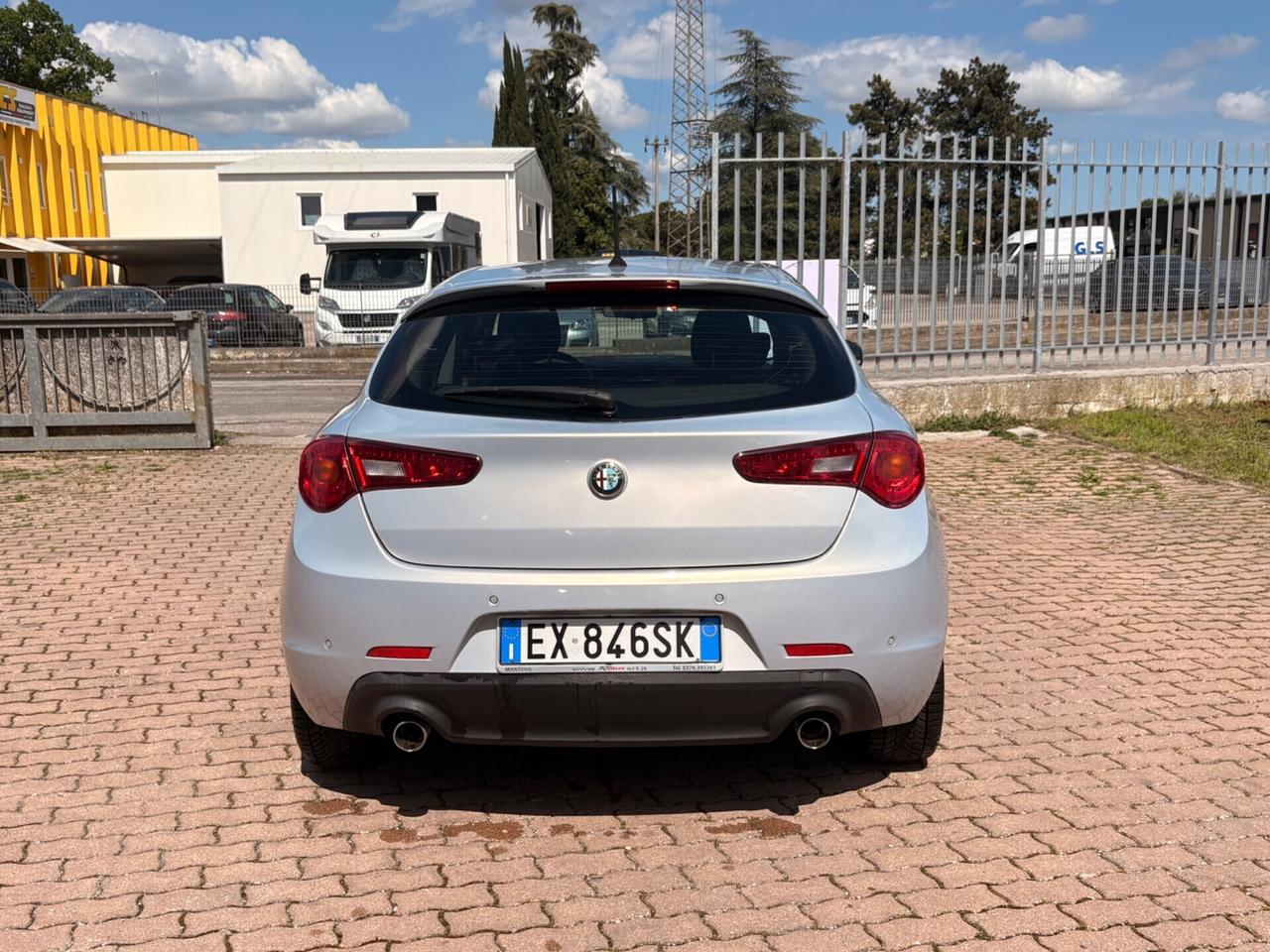 Alfa Romeo Giulietta 2.0 JTDm-2 150 CV Distinctive