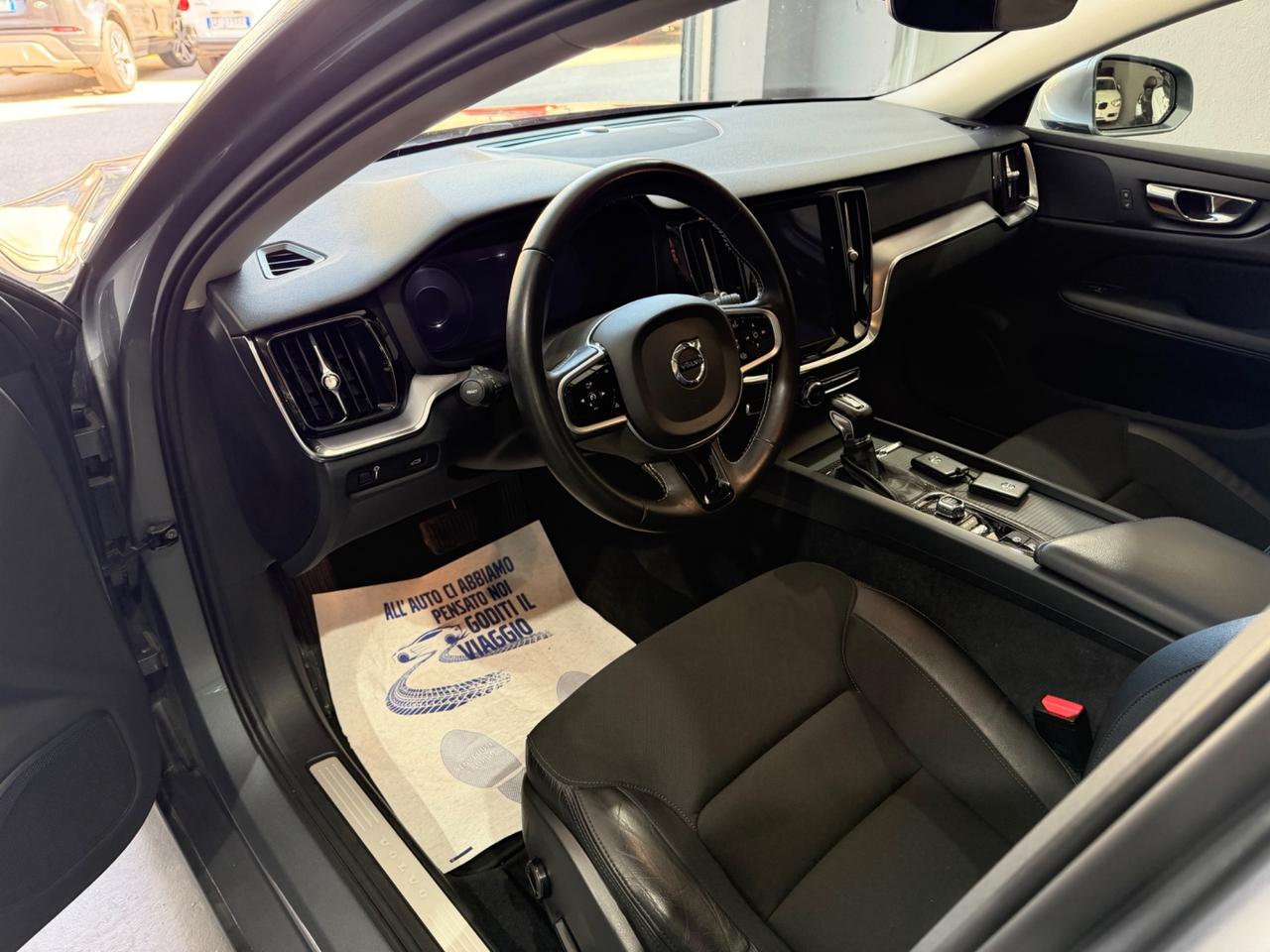 VOLVO V60 T6 AWD GEARTRONIC BUSINESS PLUS