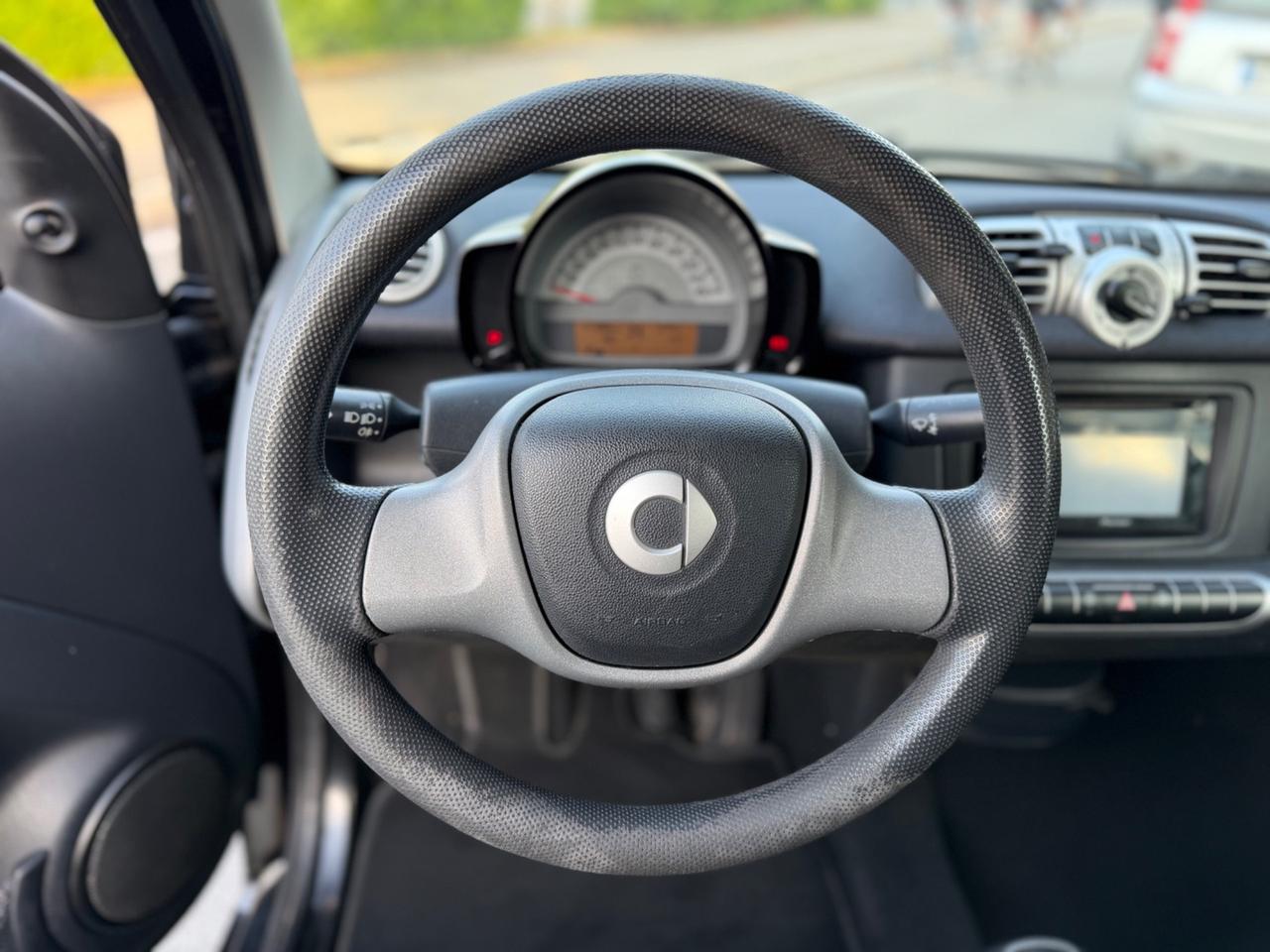 Smart ForTwo 800 40 kW coupé teen cdi special edition