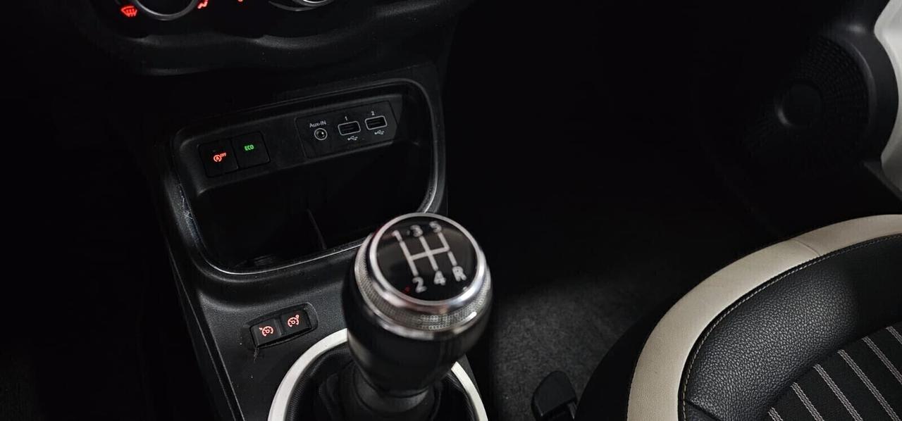 NUOVA RENAULT TWINGO INTENS TCe 0.9 BENZ 92CV