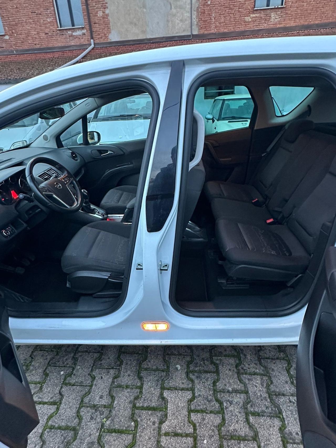 Opel Meriva 1.3 CDTI 95CV ecoFLEX Cosmo