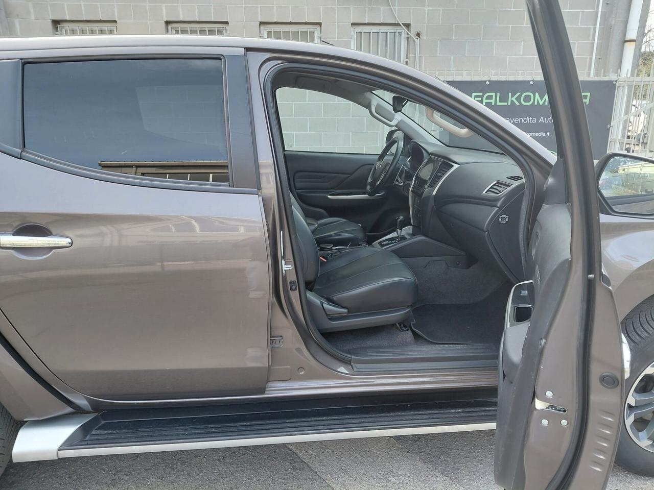 Mitsubishi L200 2.3d D.cab UNICO PROPRIETARIO