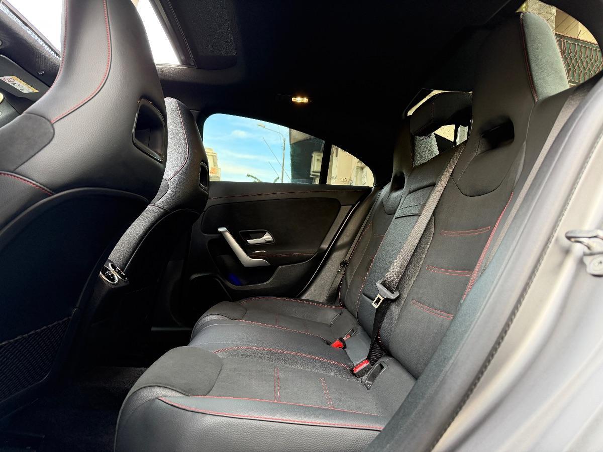 Mercedes CLA 220d Premium AMG Night Edition 190CV