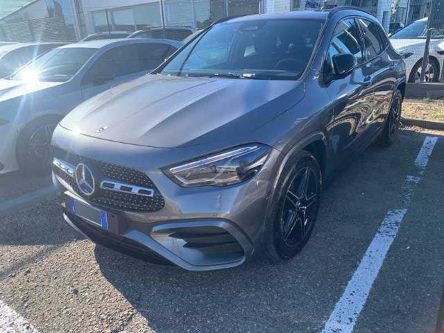 MERCEDES-BENZ GLA 200 d Automatic Premium Amg PACK NIGHT