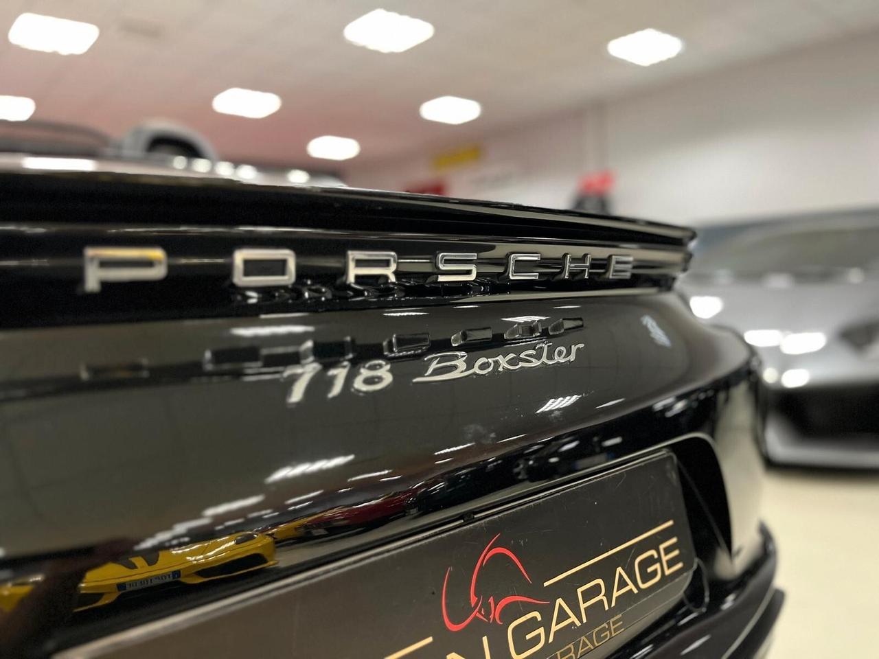 Porsche 718 Spyder Boxster 2.0