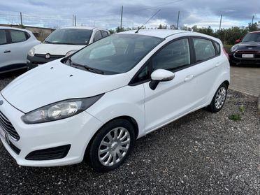 Ford Fiesta 1.5 TDCi PLUS 75CV 5 porte N1