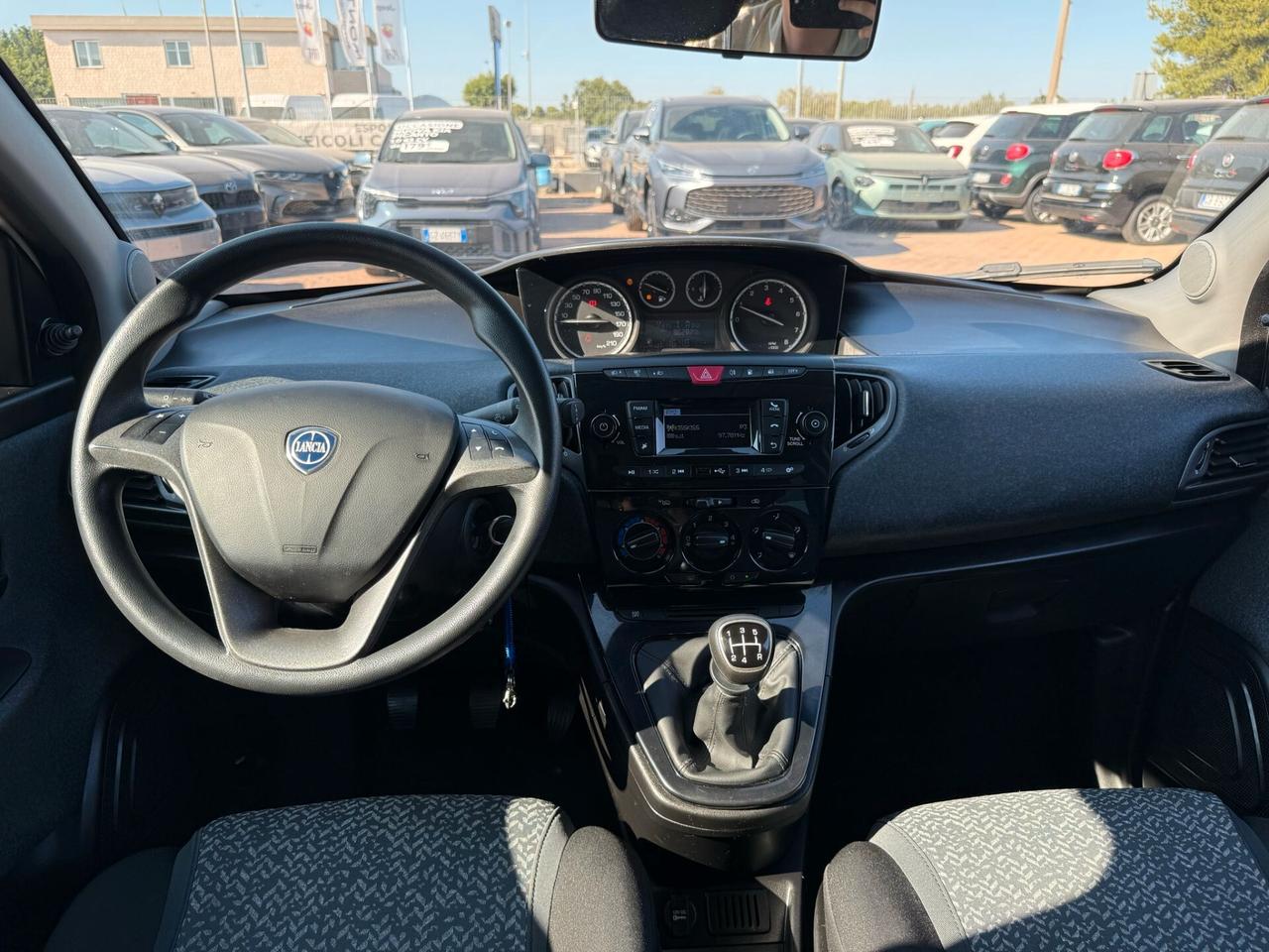 Lancia Ypsilon 1.2 69 CV 5 porte GPL Ecochic Elefantino Blu