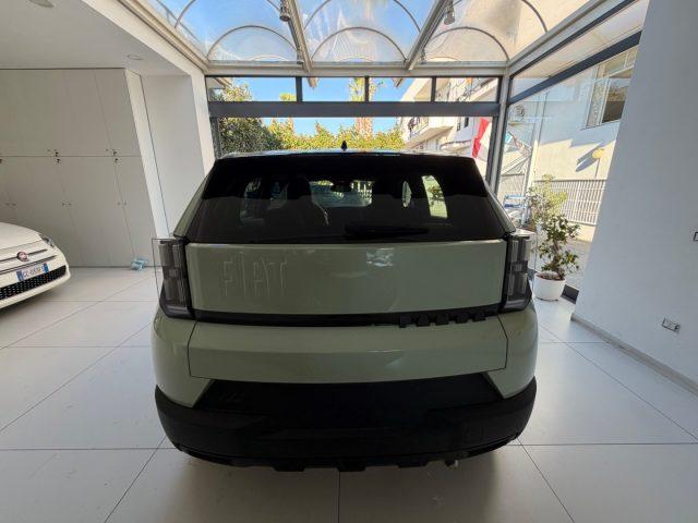 FIAT Grande Panda 1.2 Hybrid 110 CV S&S Icon tua da ?239,00 mensili
