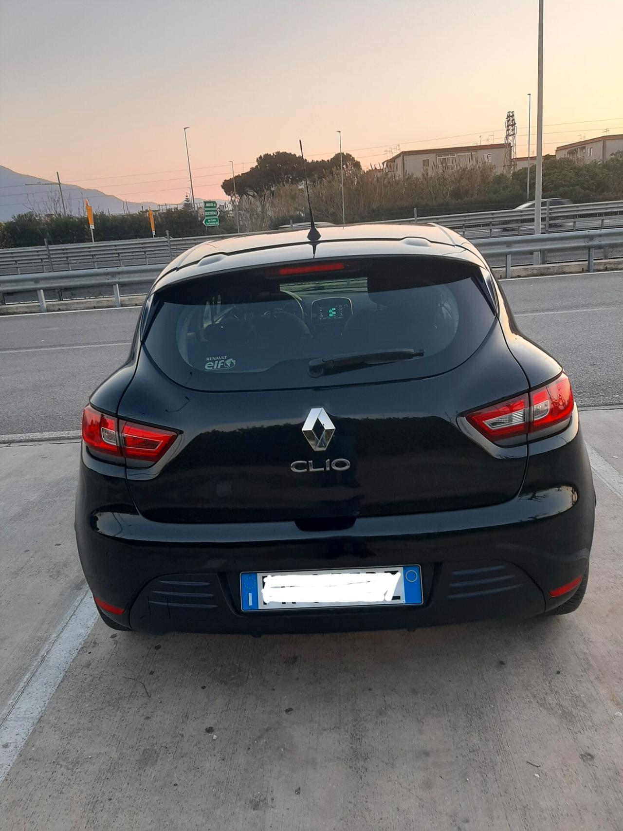 Renault Clio dCi 8V 75 CV 5 porte Duel