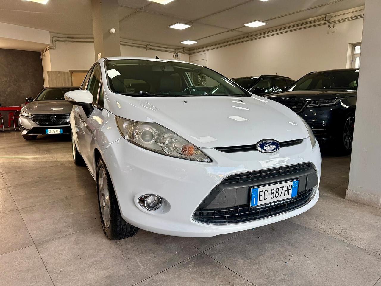 Ford Fiesta 1.4 97cv 5 porte GPL Titanium 2010