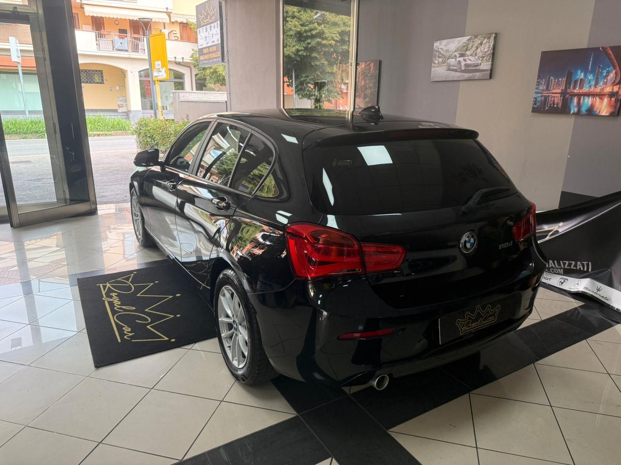 Bmw 118 118d 5p. Business
