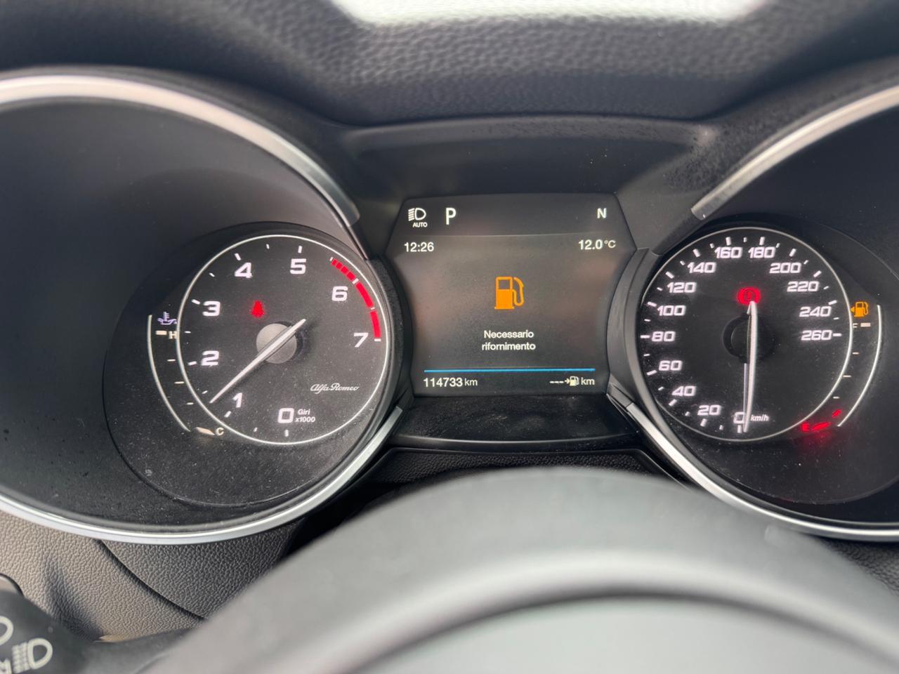 Alfa Romeo Stelvio 2.0 Turbo 200 CV AT8 Q4 Executive