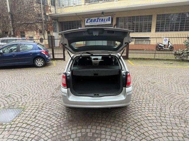 OPEL Astra 1.6 16V VVT Station Wagon Enjoy