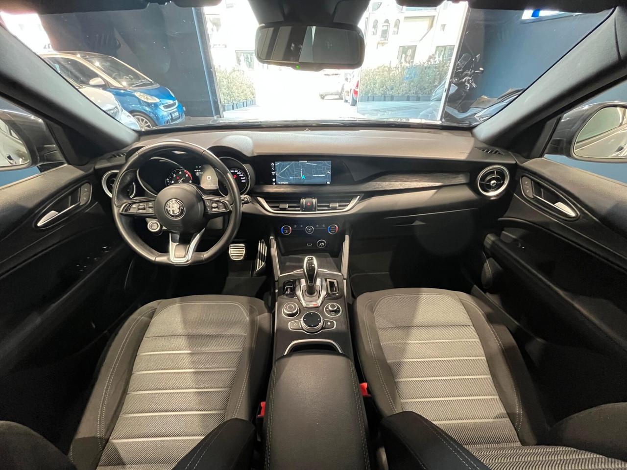 Alfa Romeo Stelvio 2.2 Turbodiesel 160 CV AT8 RWD Business