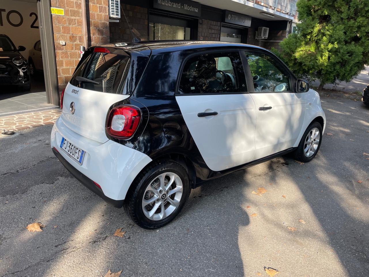 Smart ForFour 70 1.0 Youngster