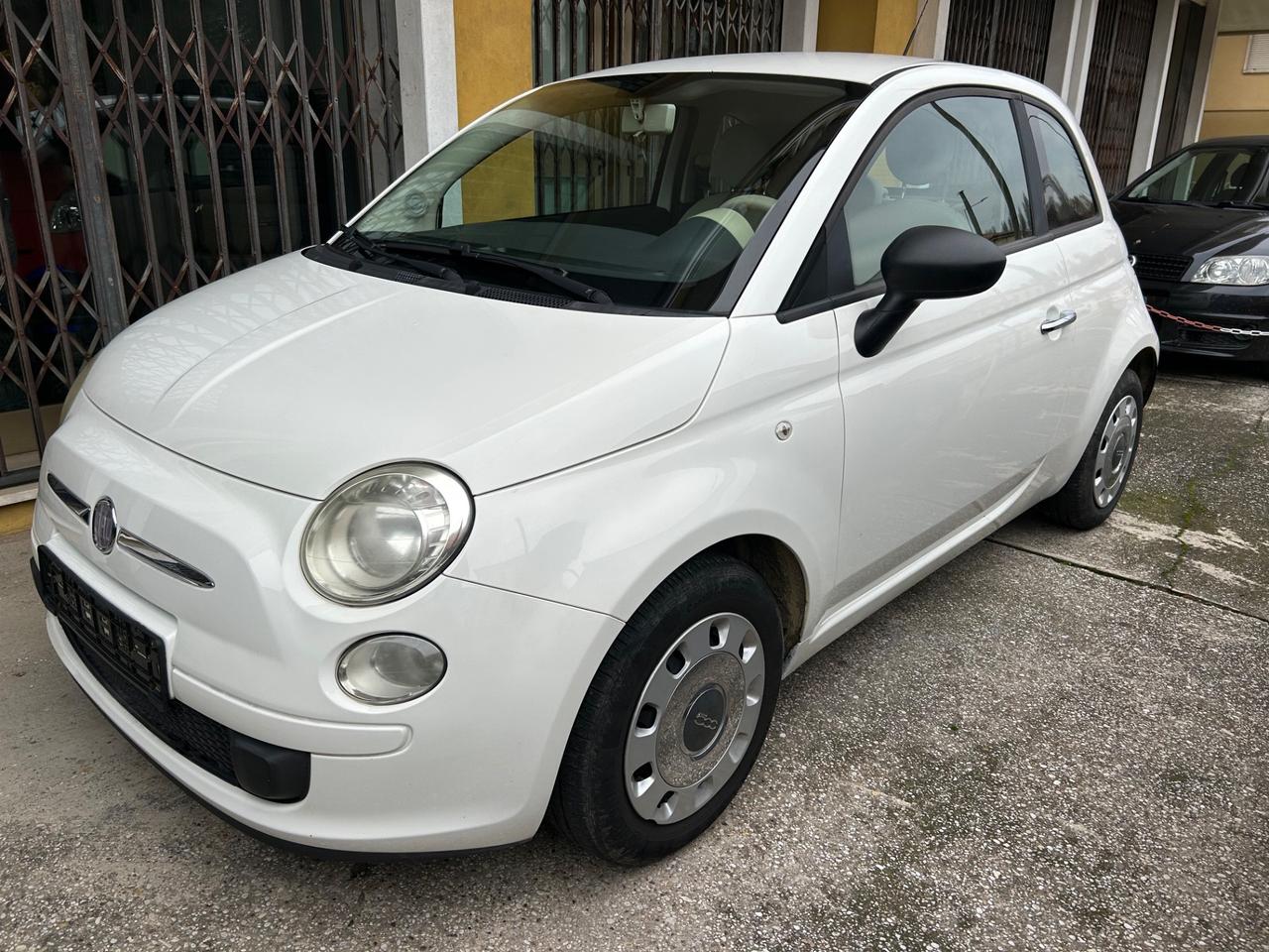 Fiat 500 1.2 Lounge Neopatentati CLIMA!! 2011!!