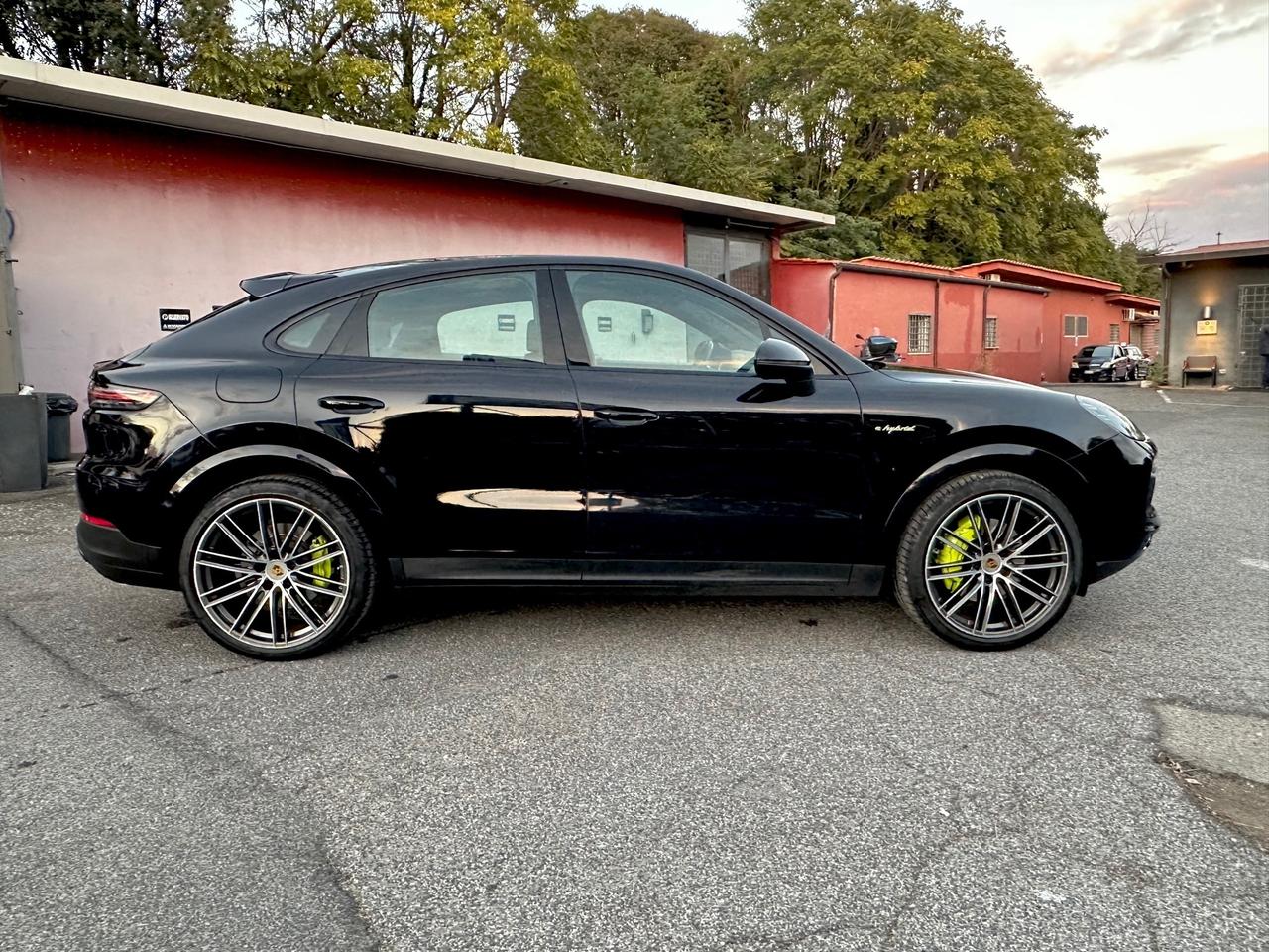 Porsche Cayenne Coupé 3.0 V6 E-Hybrid Rs Sport Panorama Permute Rate Garantita