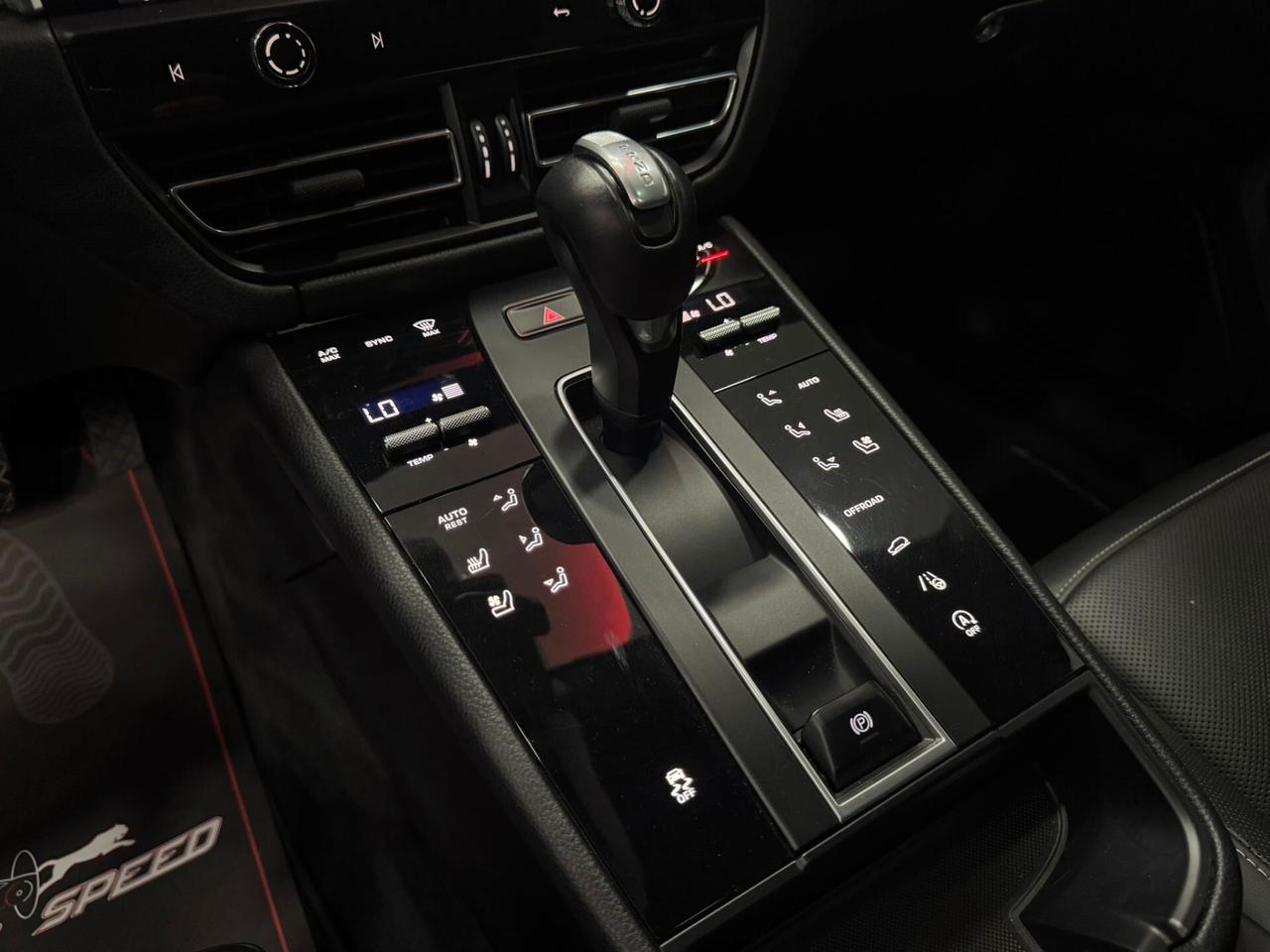 Porsche Macan 2.0 T
