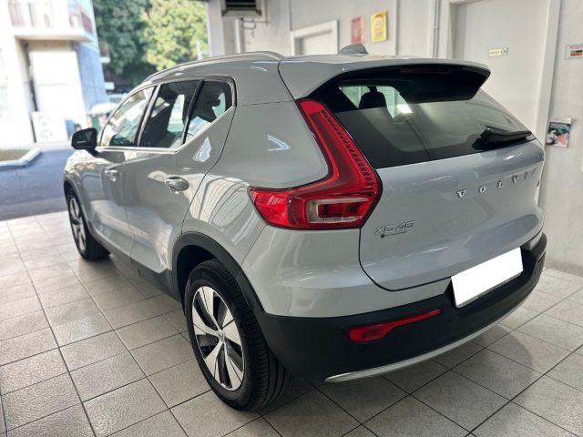VOLVO XC40 T5 Recharge Plug-in Hybrid Inscription Expression