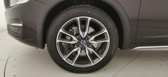 VOLVO S60 Cross Country D3 Geartronic Business Plus