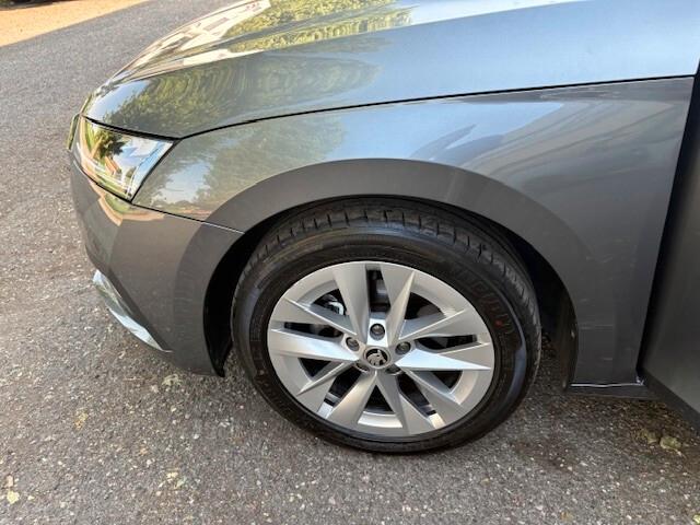 Skoda Octavia 2.0 TDI EVO SCR DSG Wagon Style