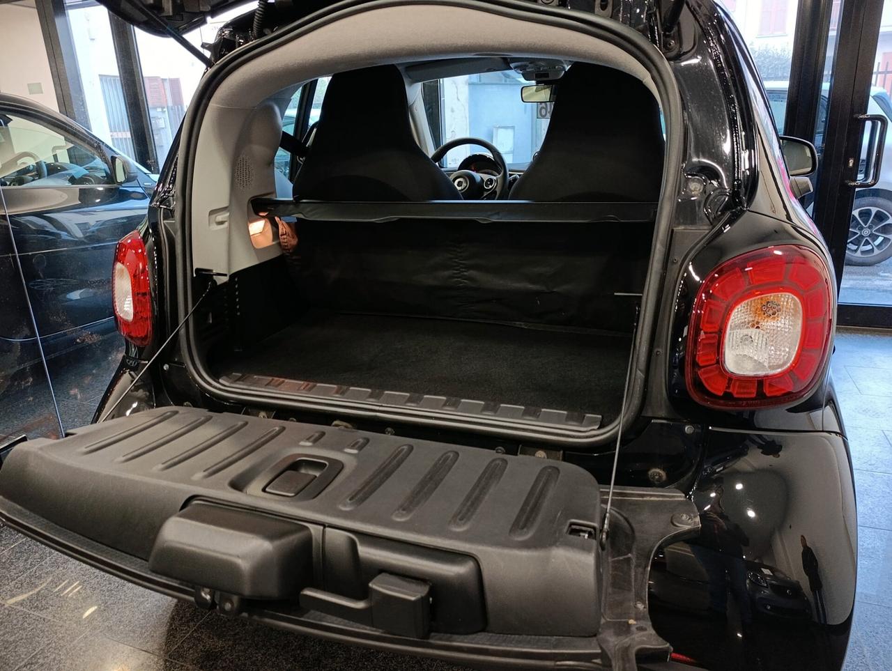 Smart ForTwo 70 1.0 twinamic Passion km 25.741 del 2019