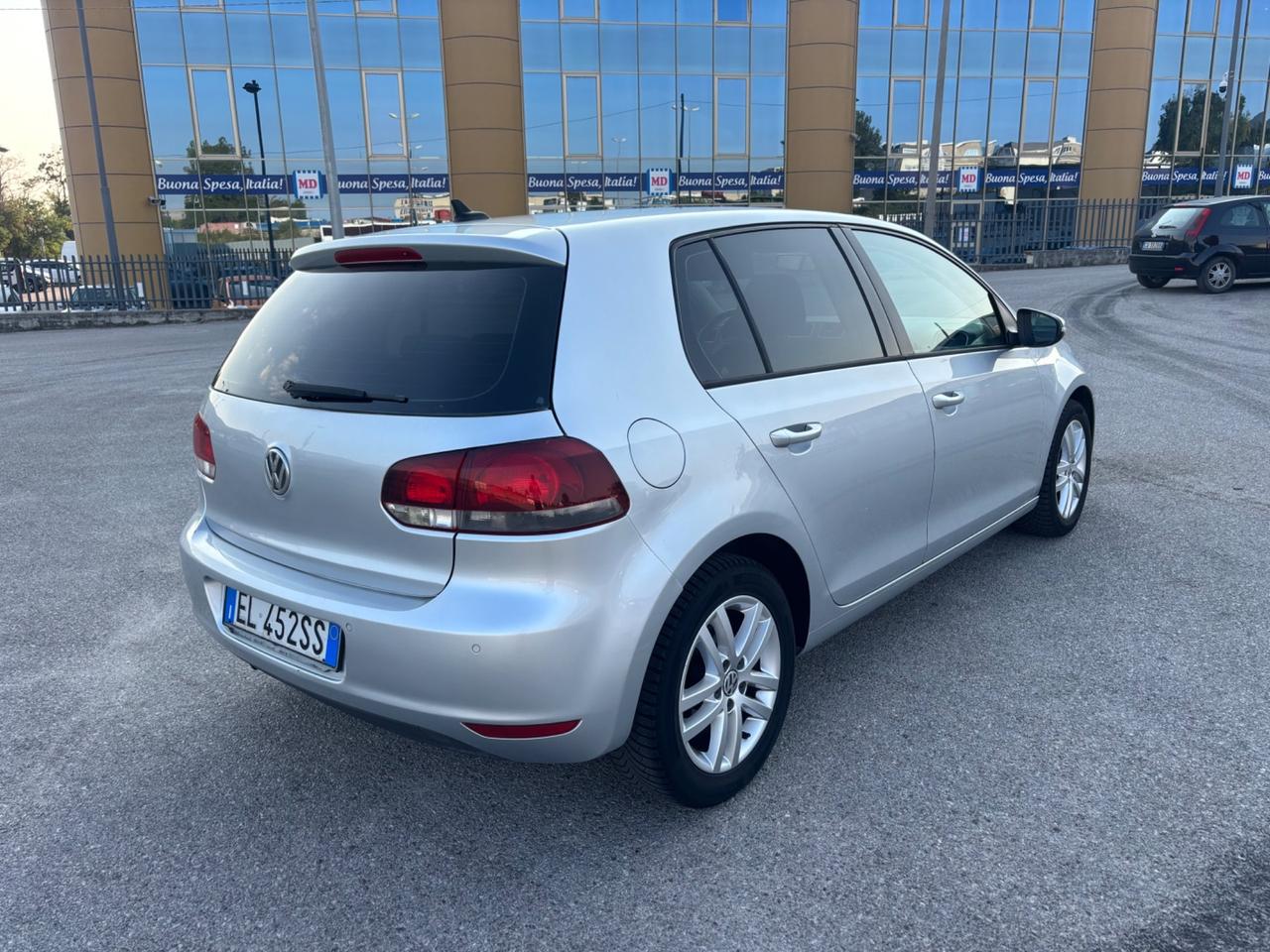 Volkswagen Golf 1.6 TDI DPF 5p. Highline