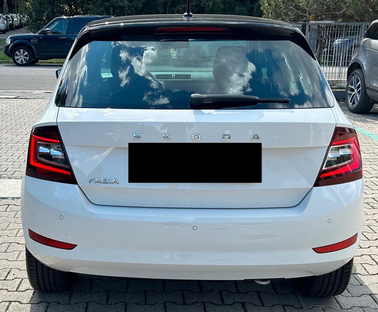 Skoda Fabia 1.0 MPI 60 CV Design Edition