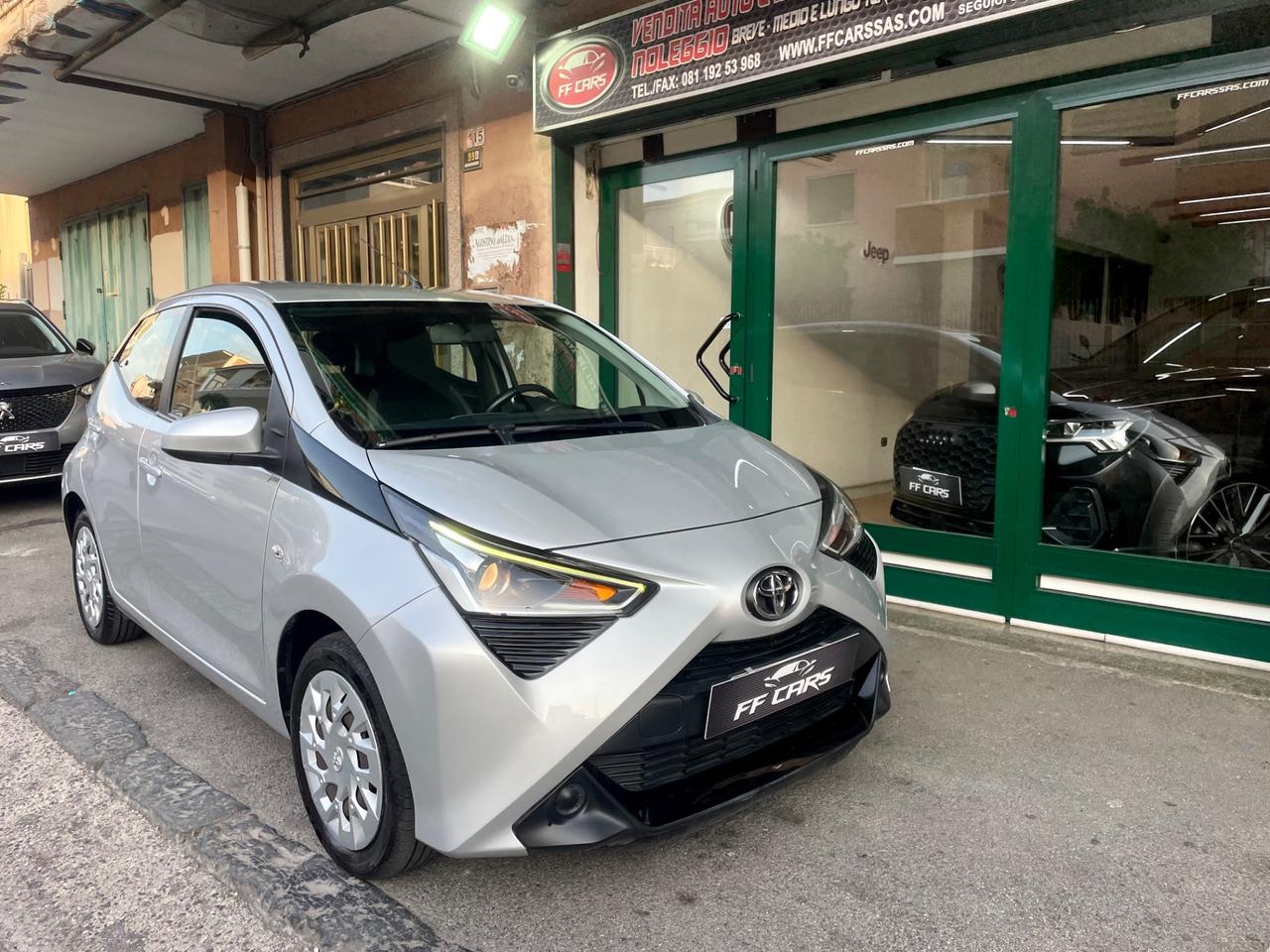 Toyota Aygo Connect 1.0 VVT-i 72 CV 5 porte Cambio Automatico 2020
