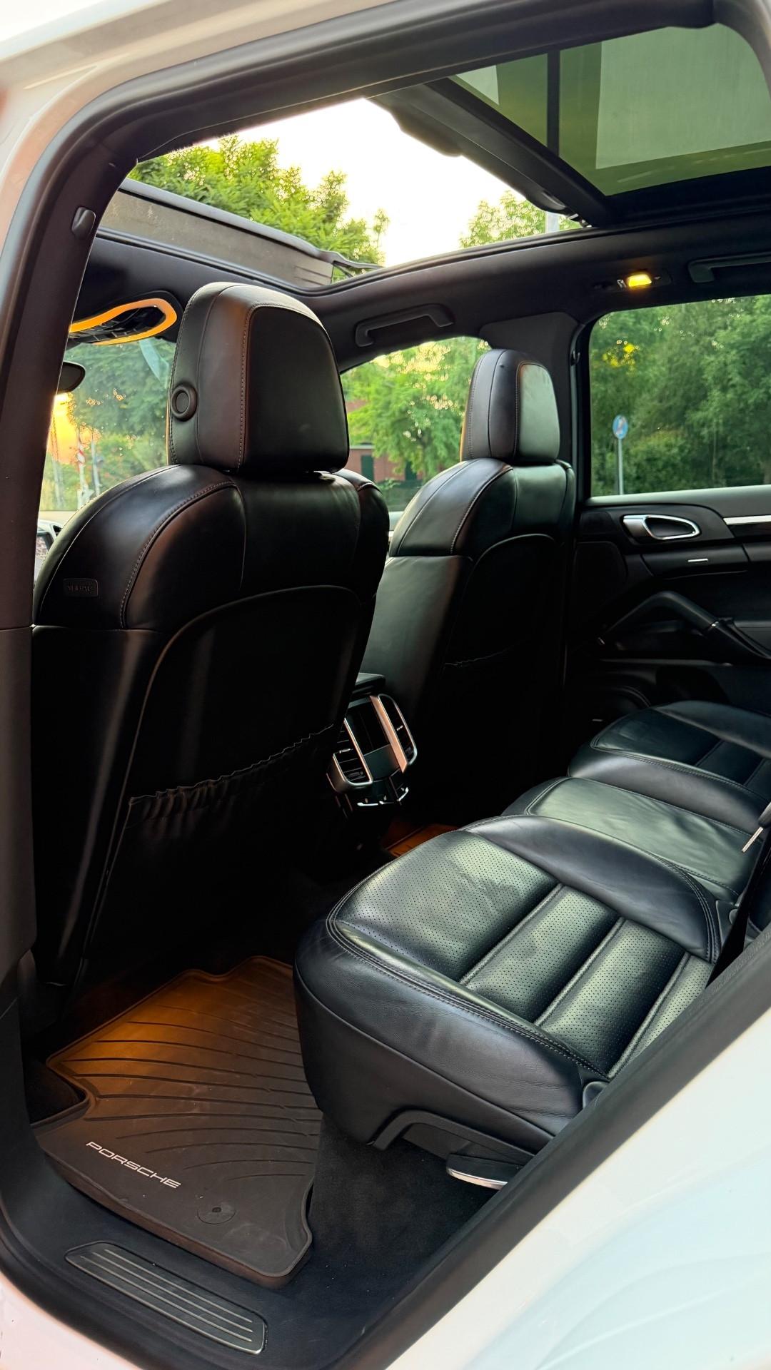 Porsche Cayenne 3.0 Diesel Platinum Edition