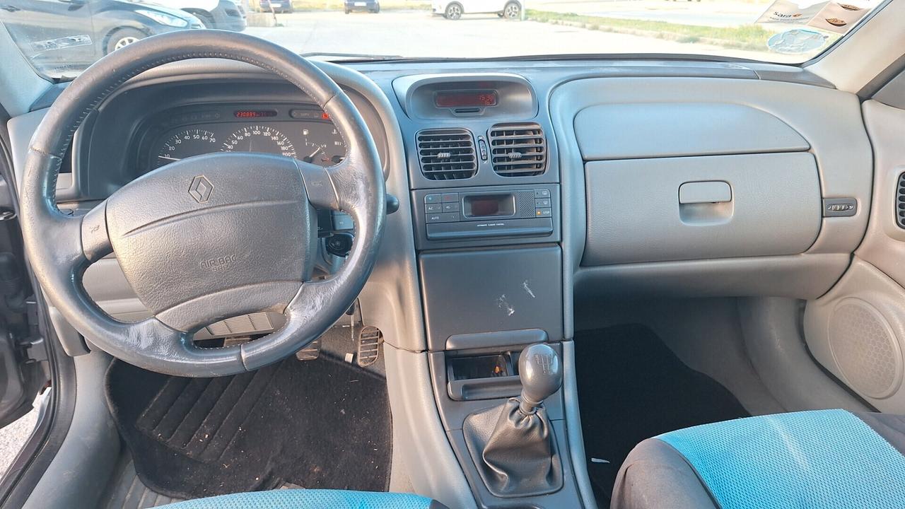 Renault Laguna SW 1.9 DIESEL