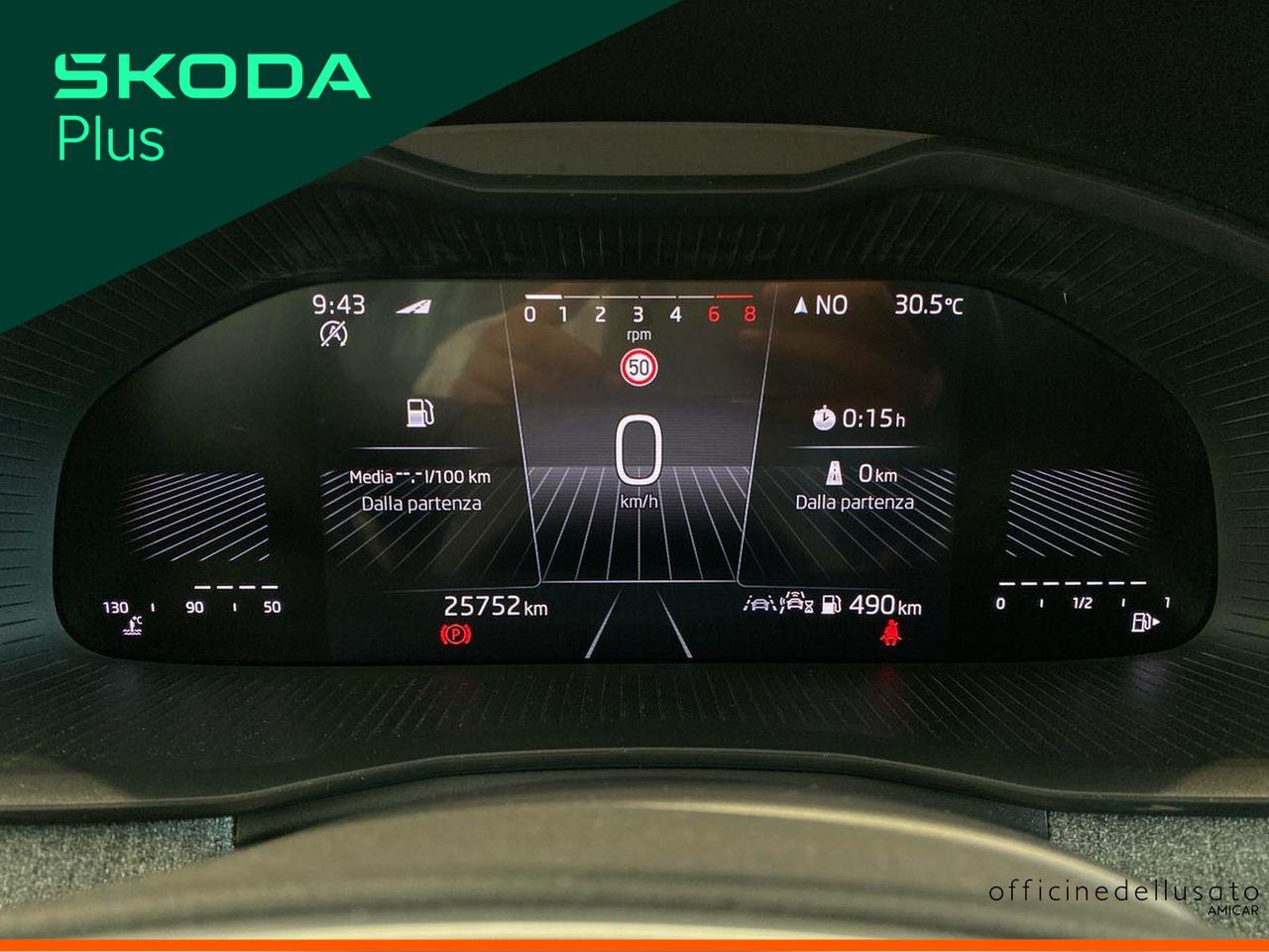 Skoda Kamiq 1.0 tsi 115cv black dots