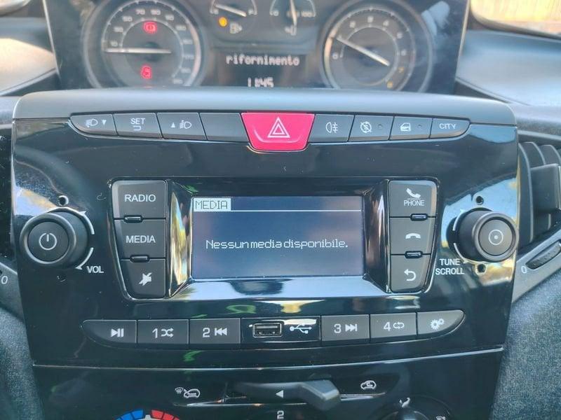 Lancia Ypsilon Ypsilon 1.0 FireFly 5 porte S&S Hybrid Silver