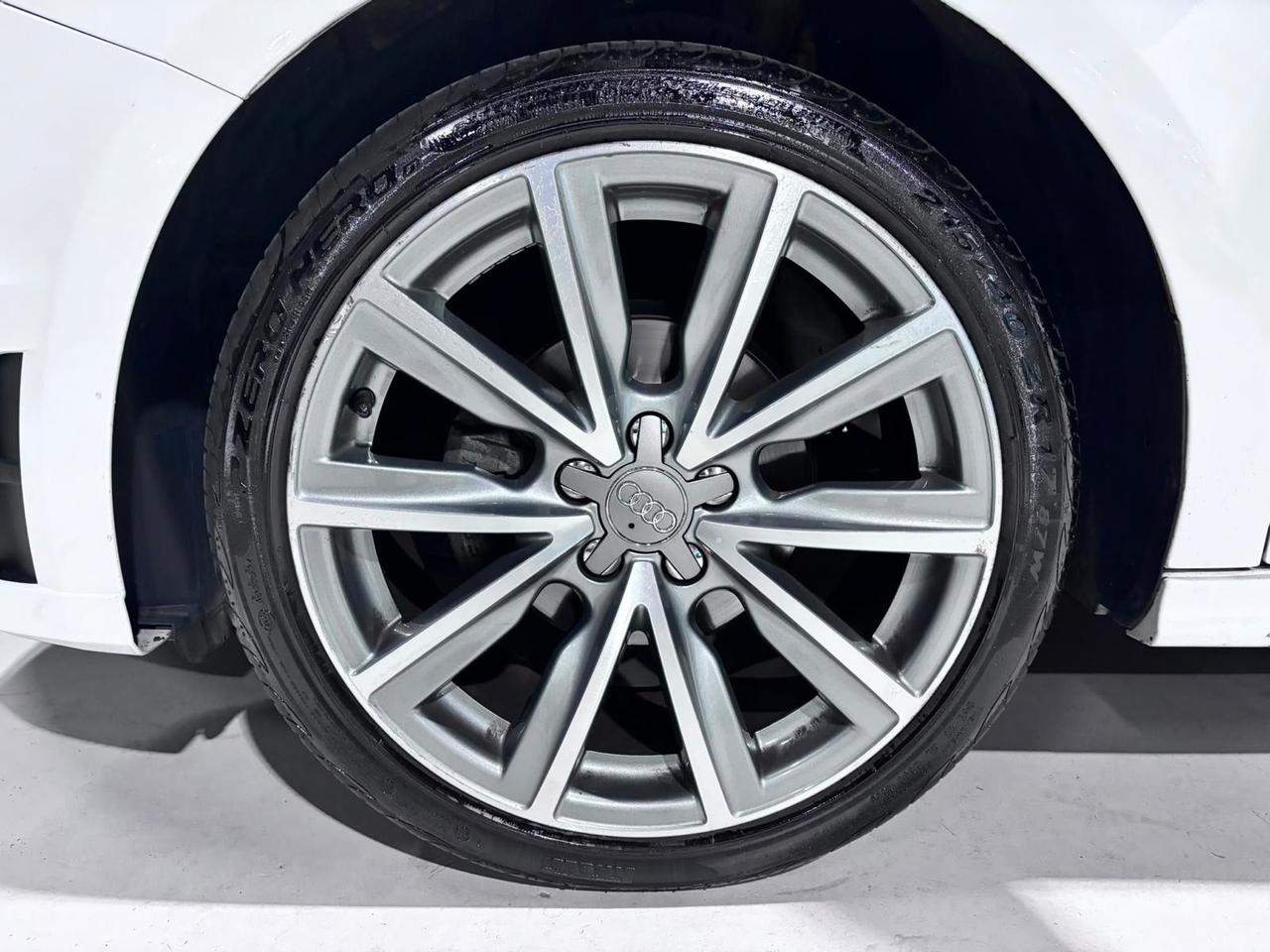 Audi A1 S-Line Benzina Neopatentati