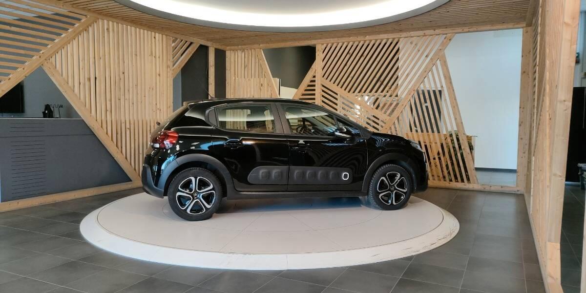 Citroen C3 1.2 puretech Shine s&s 83cv neopatentati my18