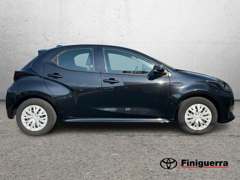 Toyota Yaris 1.5 Hybrid 5 porte Active