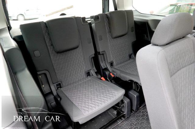 VOLKSWAGEN Caddy 2.0 TDI 122 CV DSG Style Maxi 7 POSTI DARK LABEL