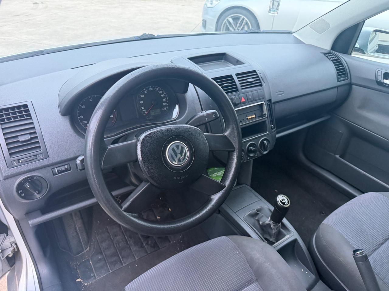 Volkswagen Polo 1.4 16V 3p. Trendline