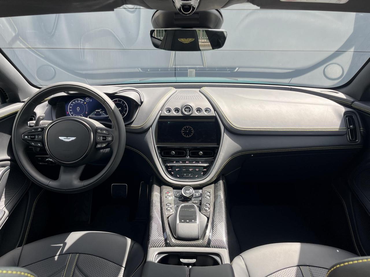 ASTON MARTIN DBX707 4.0 auto