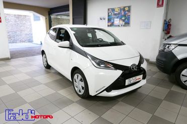 TOYOTA Aygo 1.0 VVT-i 69 CV 5 porte x-play TSS
