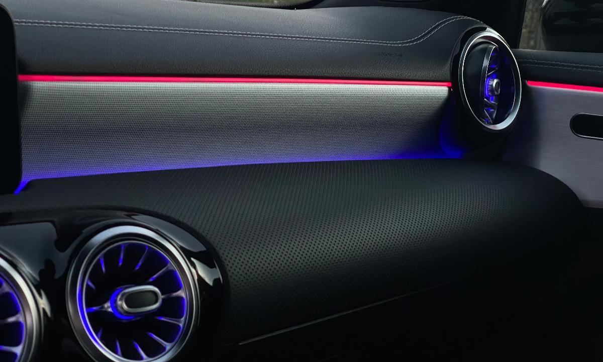 MERCEDES Classe A 180 d Automatic Premium Edition