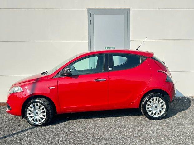 lancia Y 0.9 T.air metano 5 p