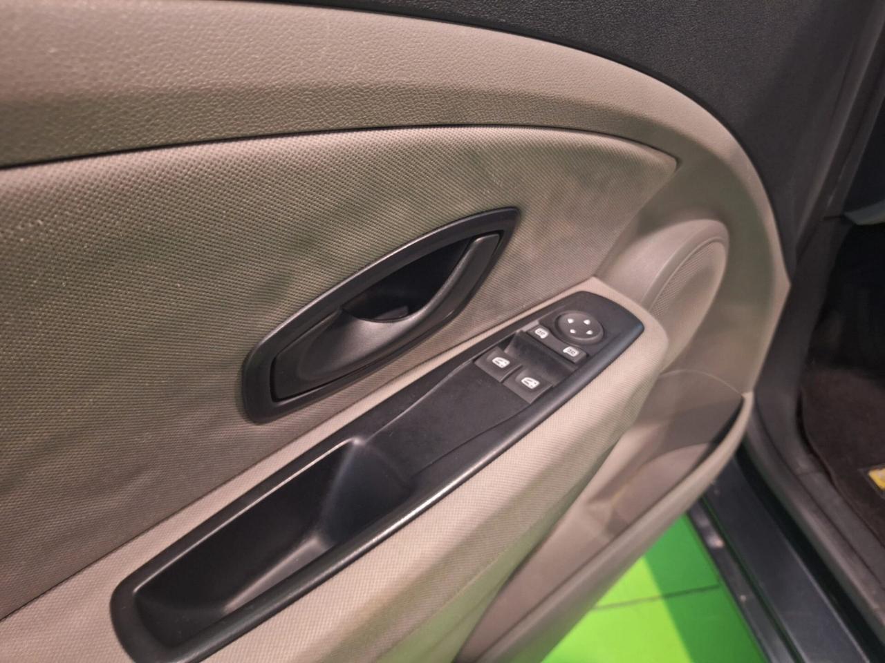 Renault Megane 1.6 benzina