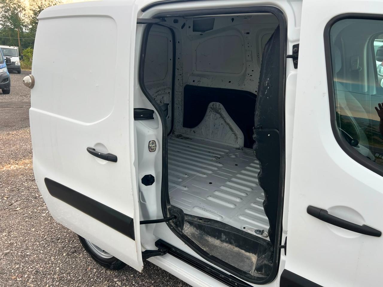 Citroen Berlingo 1.6 HDi 75cv