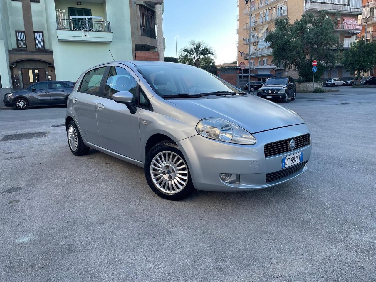 Fiat Grande Punto 1.3 MJT 75 CV 5 porte Dynamic
